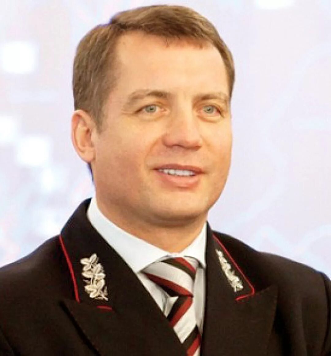 Начальник всжд. Владимиров вадим владимирович. Начальник восточно-сибирской железной дороги василий фролов. Вадим владимиров всжд. Владимиров вадим владимирович красноярская железная.