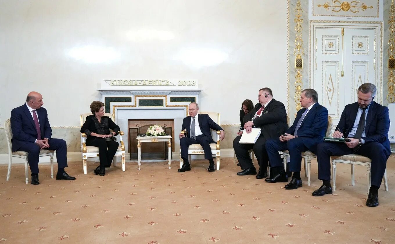 когда закончится саммит в спб 2023 года