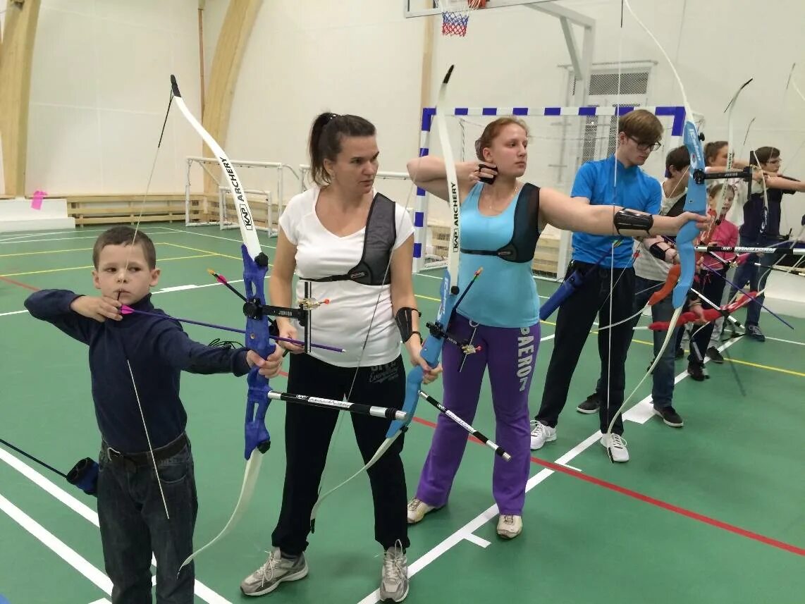 Занятия стрельбой для детей. Занятия стрельбой для детей. Кружки по стрельбе. Стрелковый тир объект москва. Стрелковый тир краснодар.