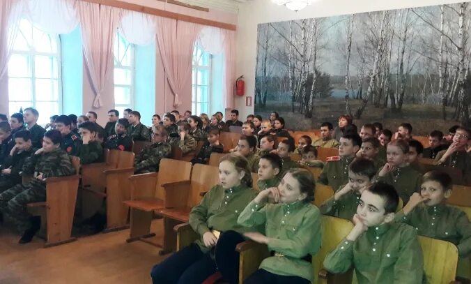 Горожанский казачий кадетский корпус. Кадеты острогожск. Кадетский корпус горожанка воронеж. Острогожский филиал горожанского казачьего кадетского корпуса. Шеврон горожанский казачий кадетский корпус.