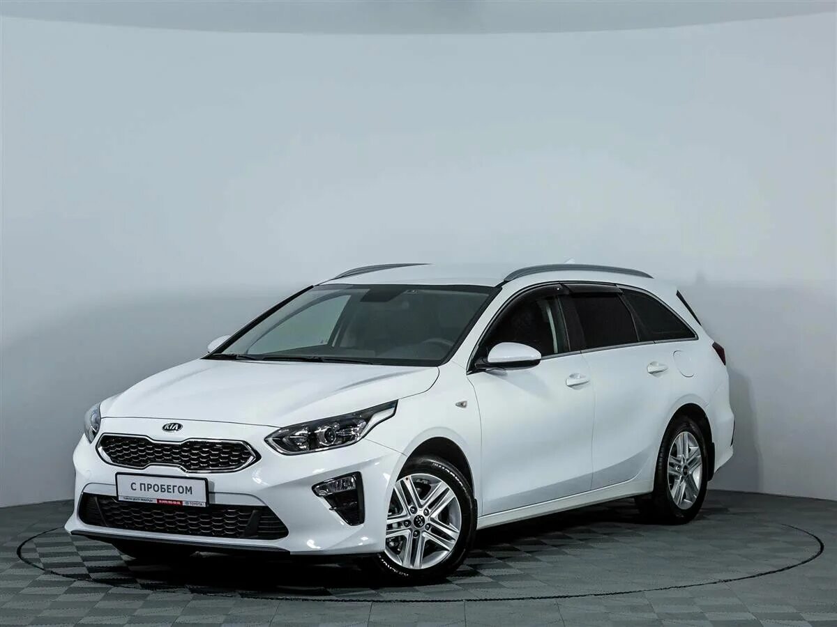 KIA Ceed SW (3G) 1.6 бензиновый 2019 1.6 синий космос на DRIVE2