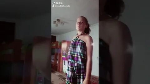 Девочка сняла в тик ток