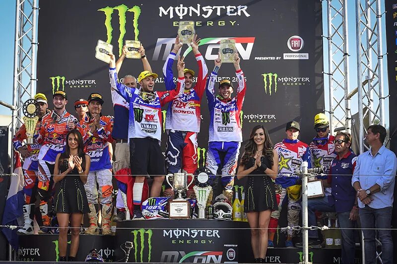 Мотокросс награждения. Кубок MXGP. Мотокросс победители. Чемпионат MXGP.