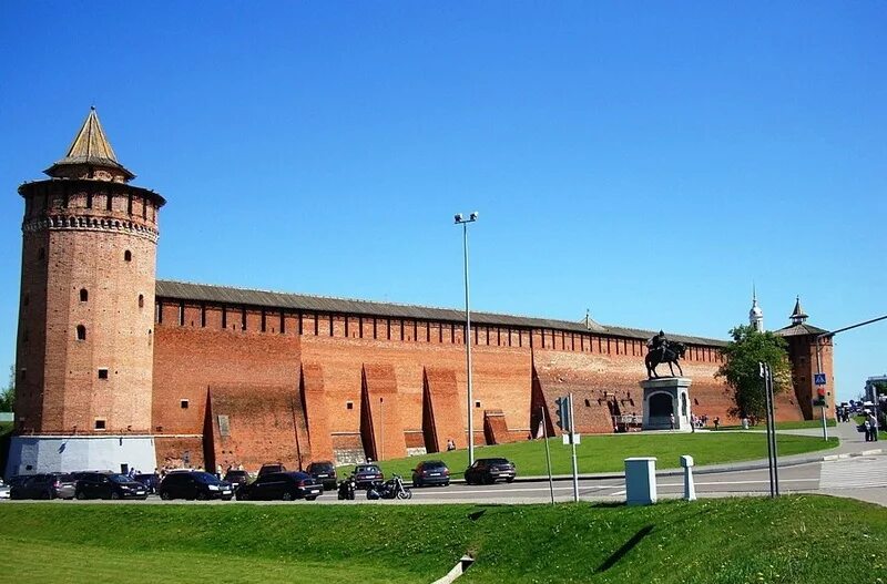 Коломна кремль. Коломенский кремль коломна. Коломенские были. Грановитая башня коломенского кремля. Коломенские были.