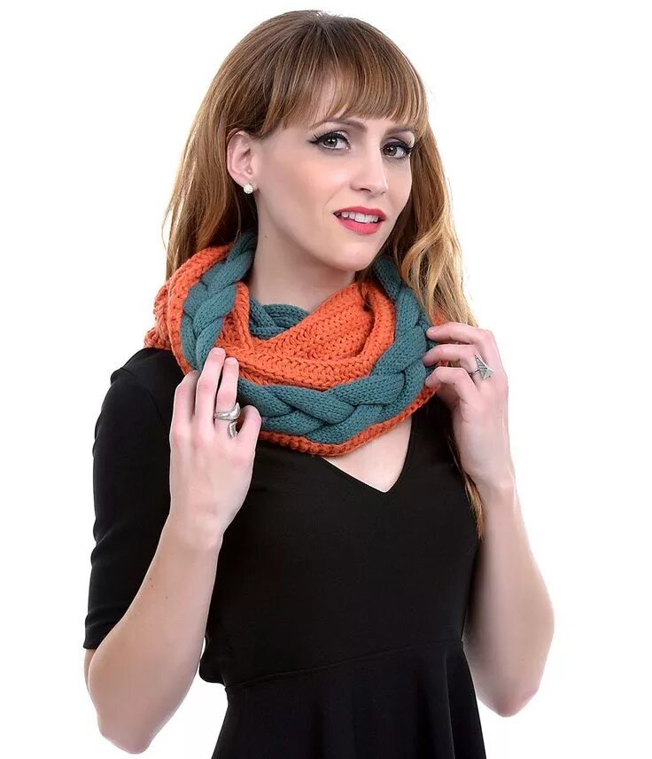 Нужно шарфик. Платок. Teplo шарф chain, красный. Новогодний шарф. Красивые платки на шею.