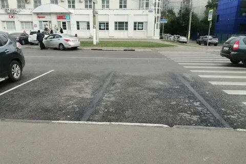 Нарушил разметку