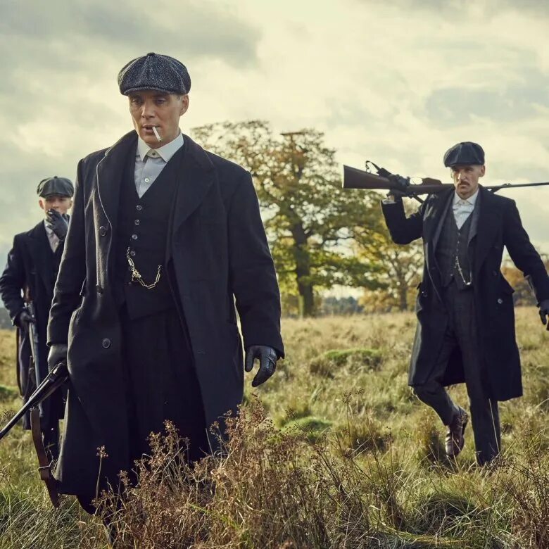 Братья шелби сериал. Мафия томас шелби. Идти острый. Острые козырьки братья шелби. Киллиан мёрфи острые козырьки.