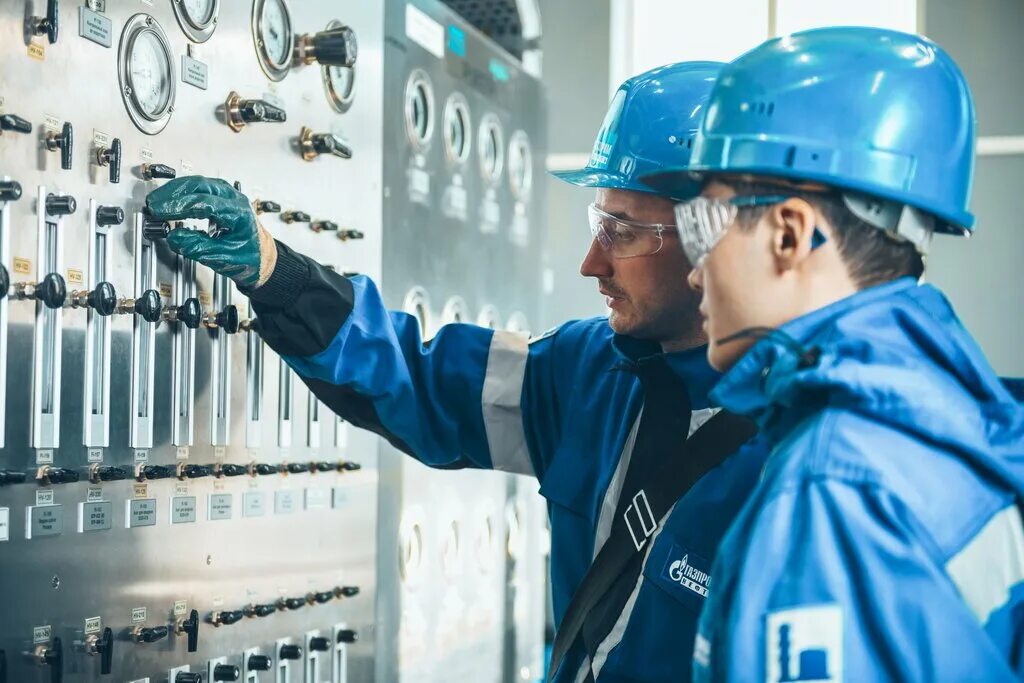 Квалифицированный контроль. Сварщик квалификации разряды. Инженерно-технические работники. Педагогический контроль в спорте. Инженер.