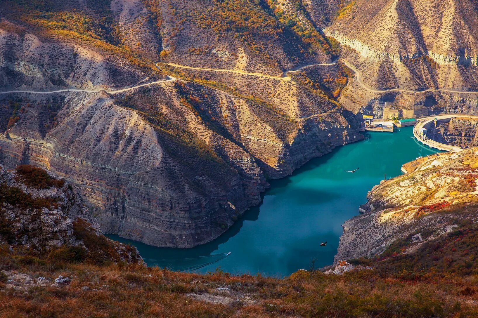Дагестан каньон Сулакский каньон. Чиркейская ГЭС Сулакский каньон. Дубки Дагестан Сулакский каньон. Ущелье Дагестан Сулакский каньон. Каньон судакский
