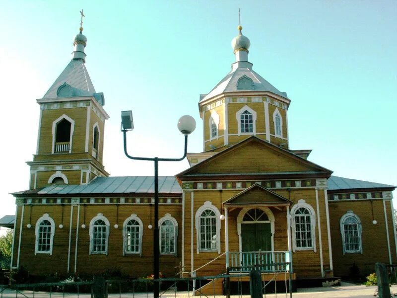Церковь троицы живоначальной белгородская область. Село палатово белгородская область. Село палатово белгородская. Село палатово. Село палатово белгородская.