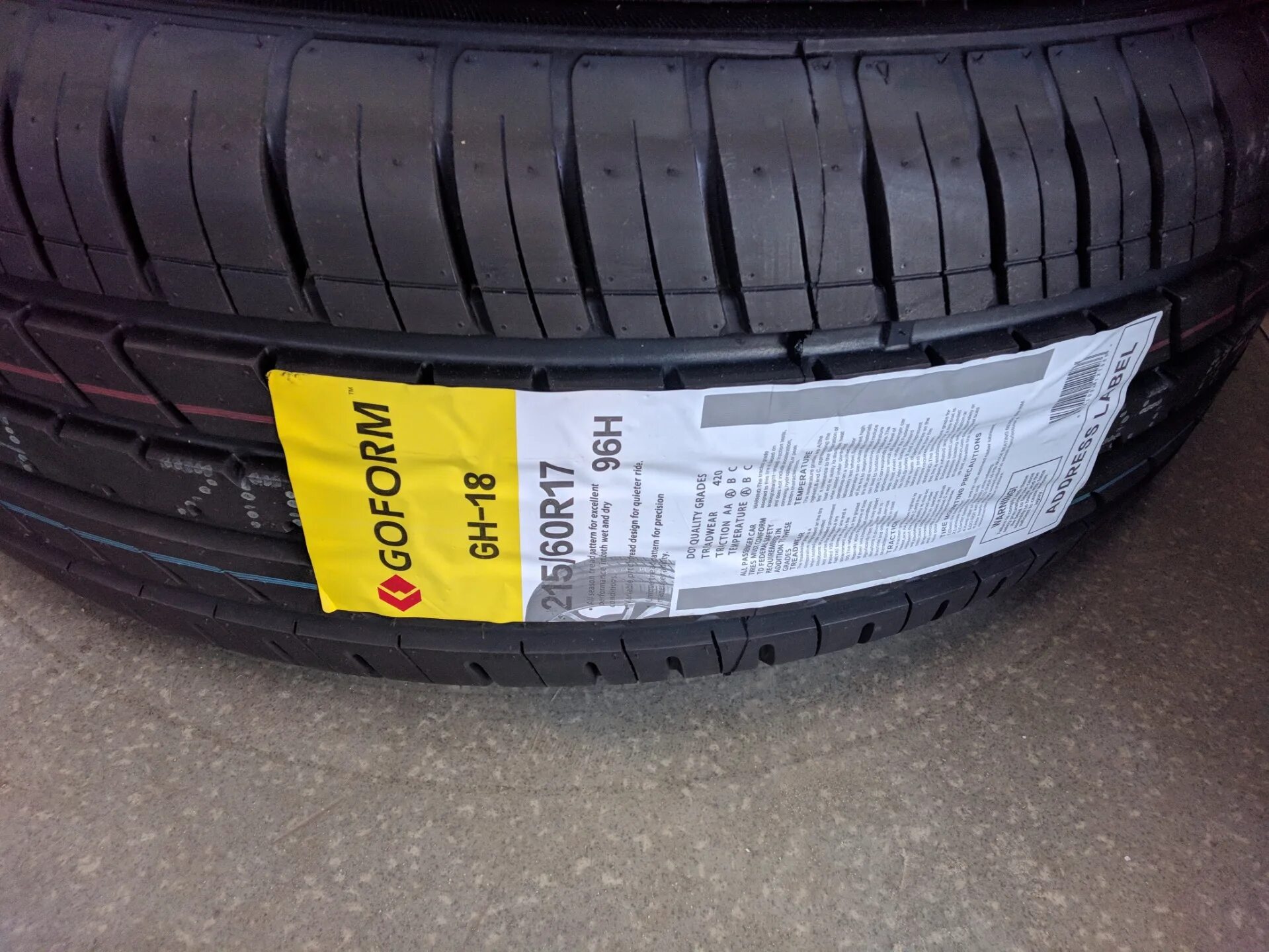 A t 215 60 r17. Пежо 408 215 60 r16. 225 50 17 Peugeot 508. 215/60 R17. 215/65 R16 на Пежо.