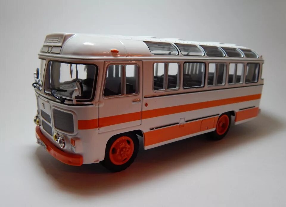 Модели автобуса паз. Старый пазик ПАЗ-672 игрушка. ПАЗ-672 Технопарк игрушка. ПАЗ-672 Советская игрушка.
