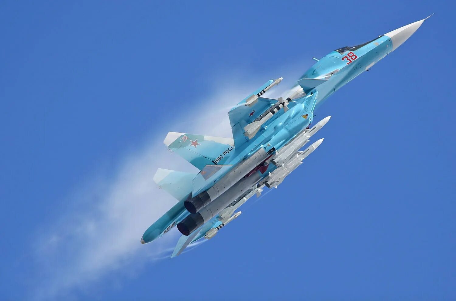 Фабы вкс россии. Су-30 двухдвигательный реактивный самолёт. Истребитель Су 34м. Су-34 истребитель. Су-34 двухдвигательный реактивный самолёт.