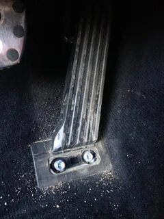 Как снять педаль газа