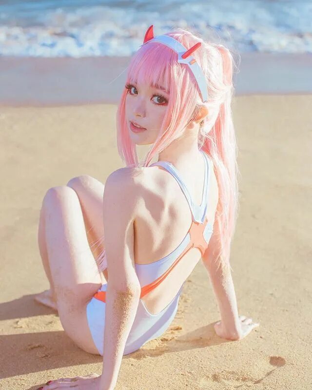 Cos play 2