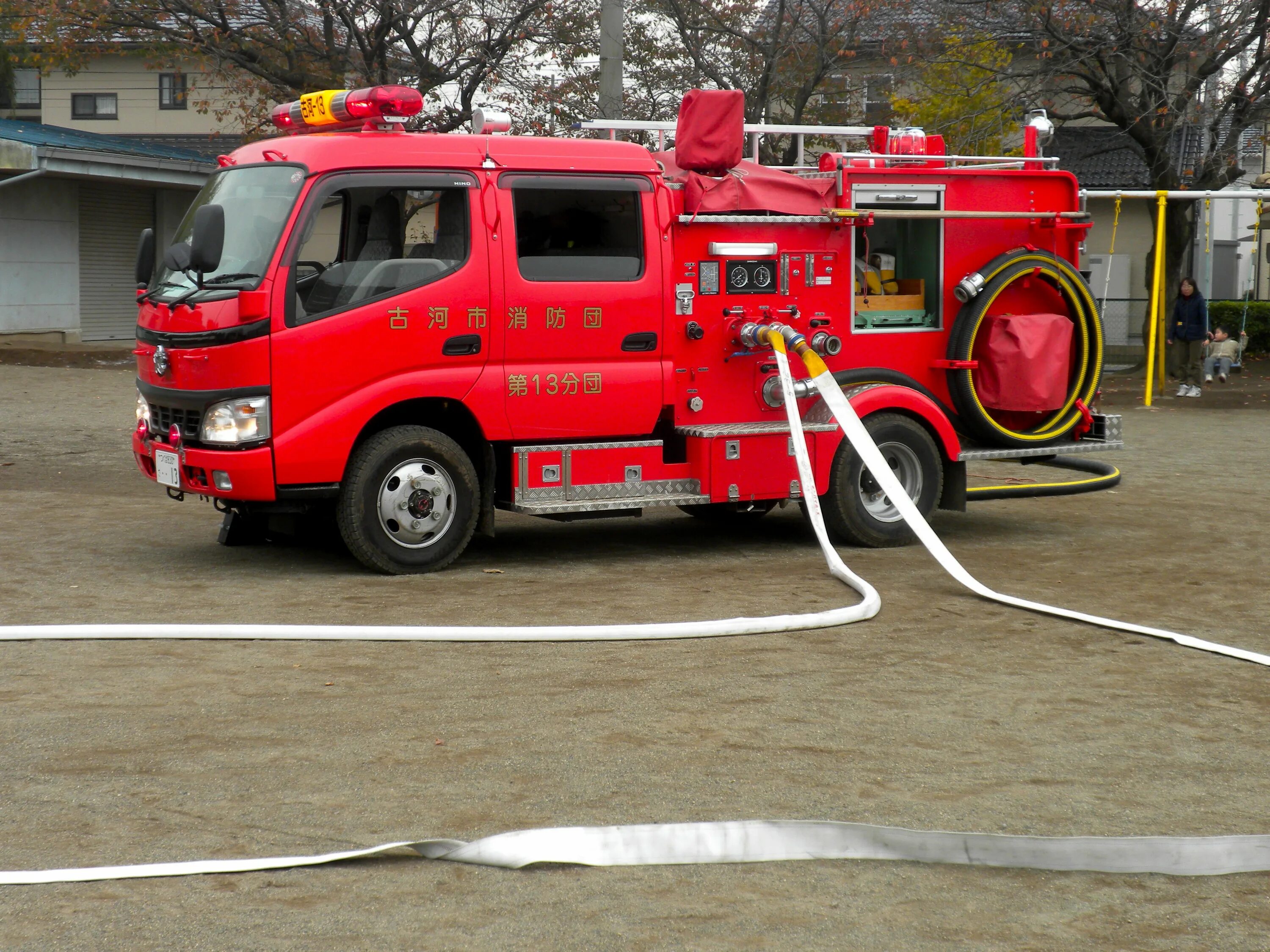 Пожарный автомобиль куплю. Машина "Fire Truck" пожарная, 49450. Пожарная машинка (20 см) Fire-Fighting vehicle bp738. Пожарная машина FAW 12. FMC пожарная машина.