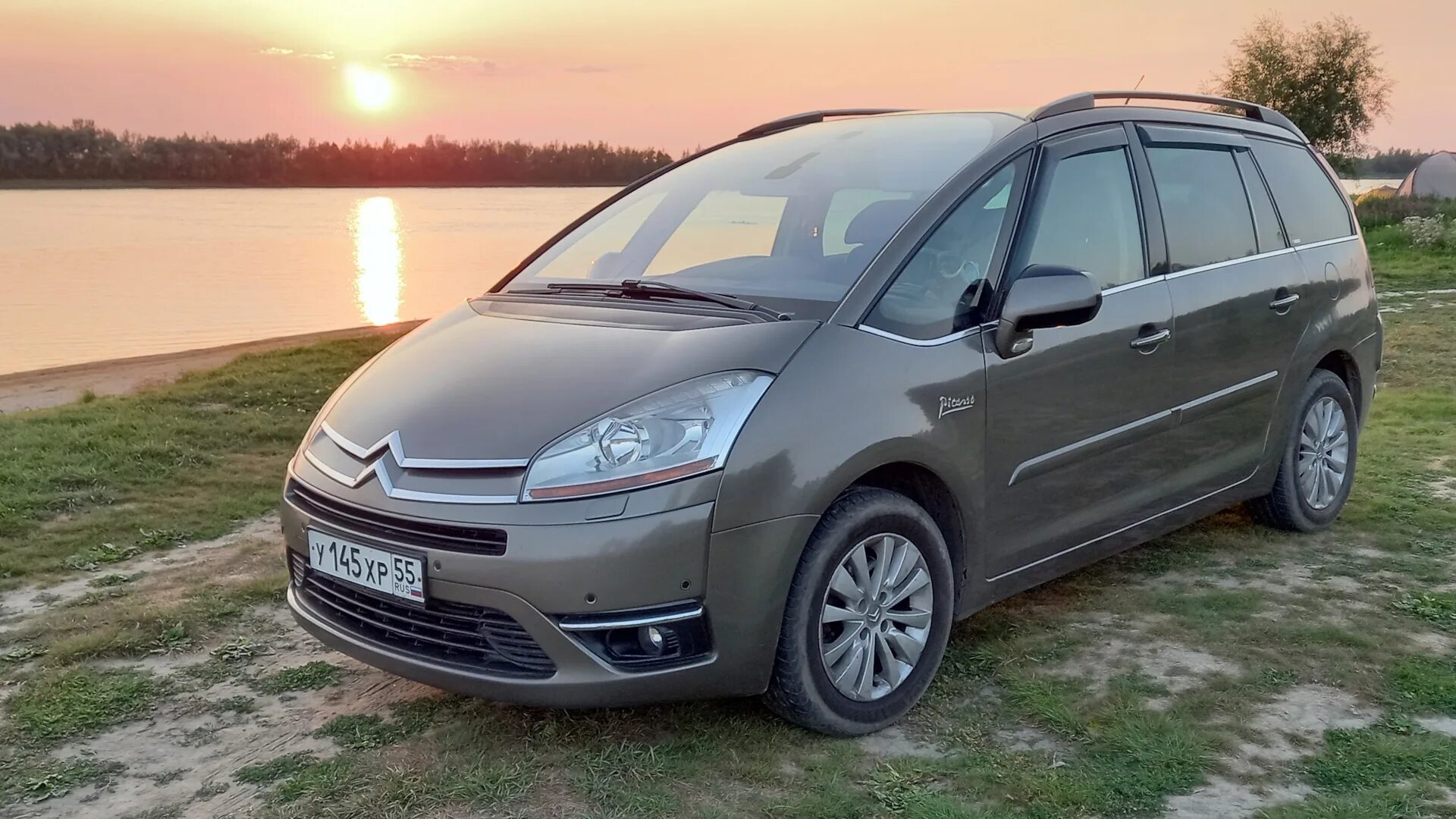 Citroen grand picasso 2015. Ситроен дизель отзывы владельцев. Ситроен дизель отзывы владельцев. Ситроен 7 местный. Ситроен дизель отзывы владельцев.