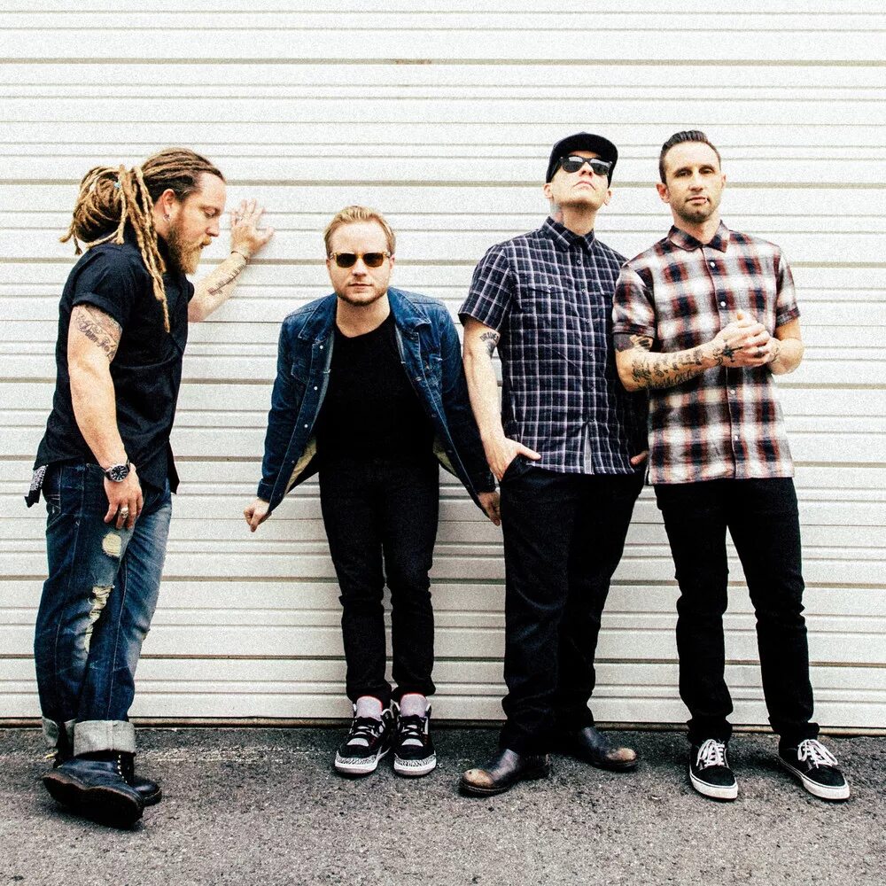 Shinedown how did you love. Шайндаун группа. шайндаун группа 2025. shinedown. shinedown фото группы.