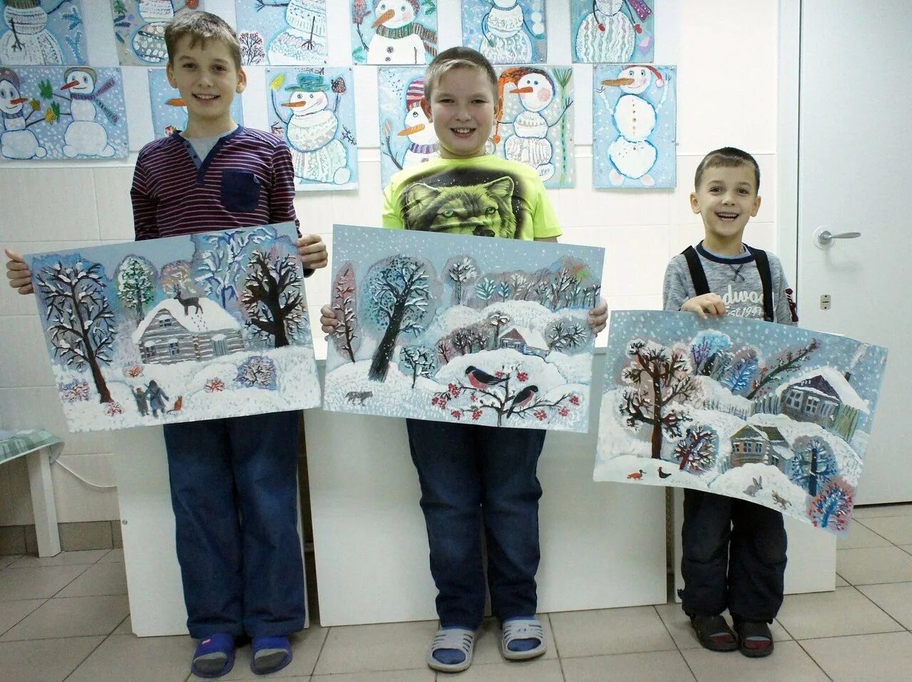 Студия перемена Омск. Рисование. Интересное рисование для детей. Художественное рисование. На выставке было 6 рисунков