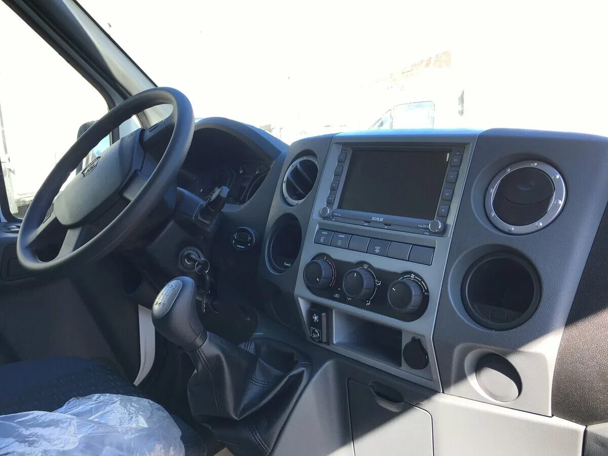 джойстик газель некст. держатель для телефона в газель некст. газель некст джойстик. джойстик на газель 3302. газель некст 2014 года салон.