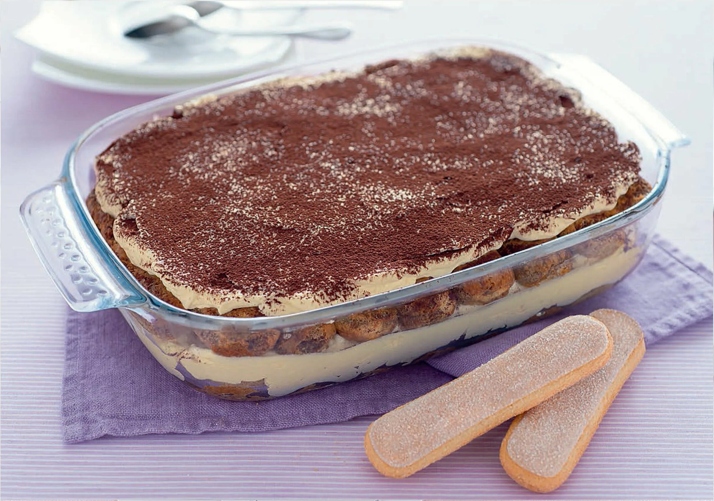 тирамису gustobello. торт из печенья. тирамису из печенья и творога. торт тирамису с савоярди. савоярди тирамису тирамису.