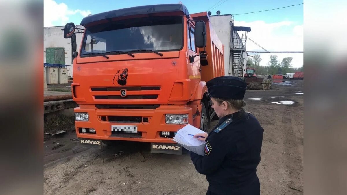 Арестованная техника приставами. Арестованная техника приставами. Арестованная техника выставленная на продажу. Арестованная техника выставленная на продажу сбербанк. Арестованные камазы.