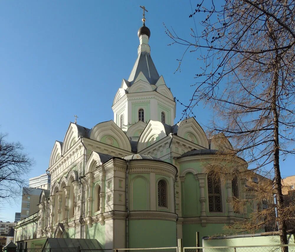 троицы живоначальной на шаболовке. церковь шаболовка 21. храм на шаболовке фото. церковь троицы живоначальной москва. троицкий храм на шаболовке.