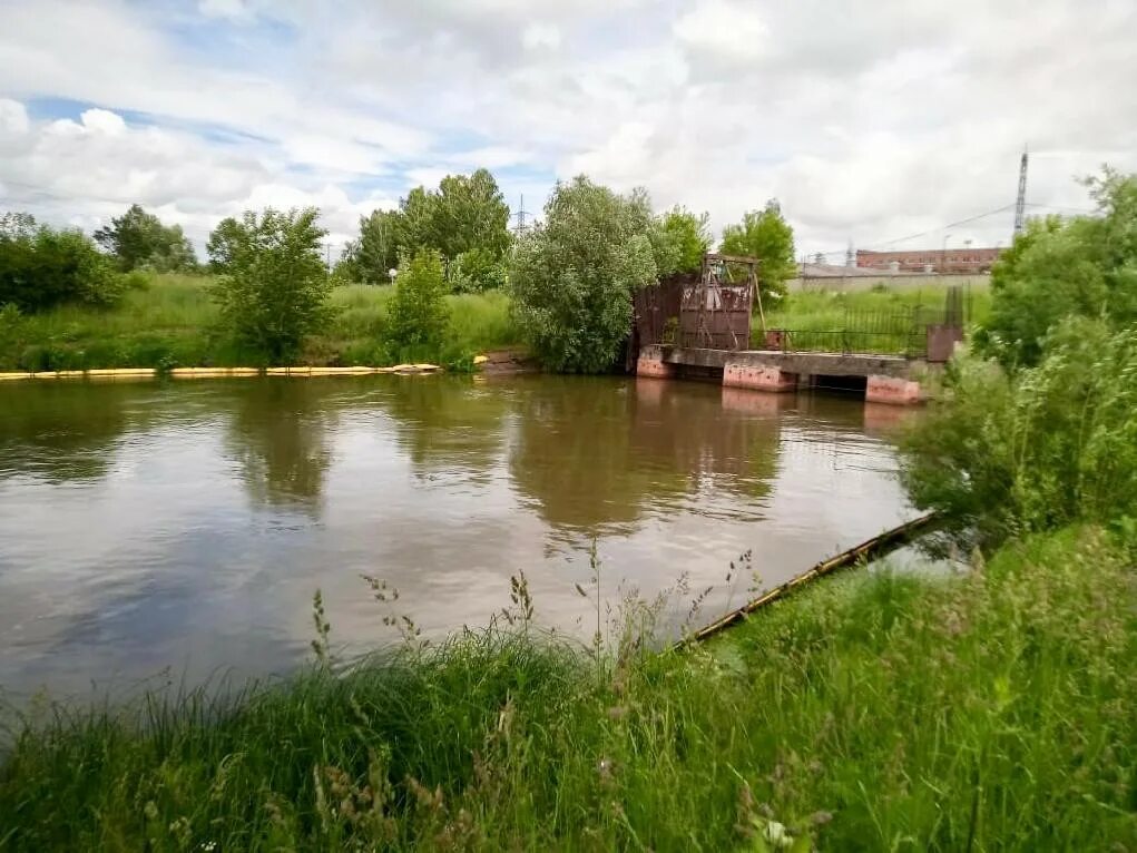 Уровень воды в реке чулым. Чулым Назарово. Чулым (река, впадает в малые Чаны). Река Чулым Назаровский район. Чулым (город).