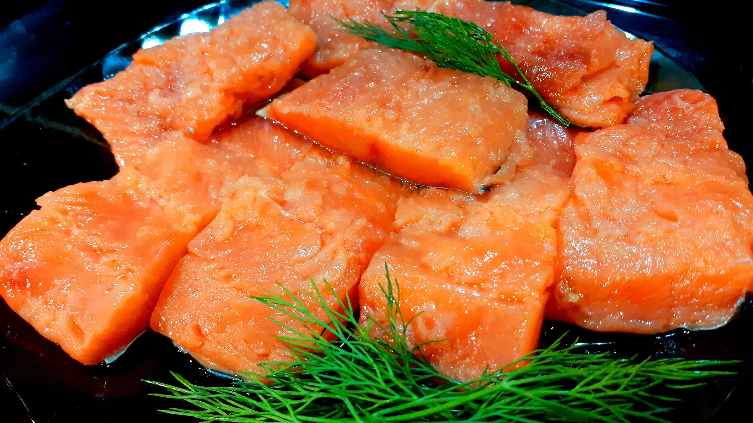 Семга быстро и вкусно. Горбуша под семгу. горбуша малосольная под сёмгу за 5 минут. делаем горбушу как семгу. горбуша как семга.