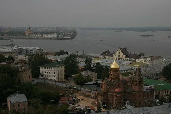 Нижегородский переезжает. Нижний Новгород ПМЖ. Стоить переселятся в Нижнем Новгороде. Нижний Новгород переезд на ПМЖ. Новгород как там.