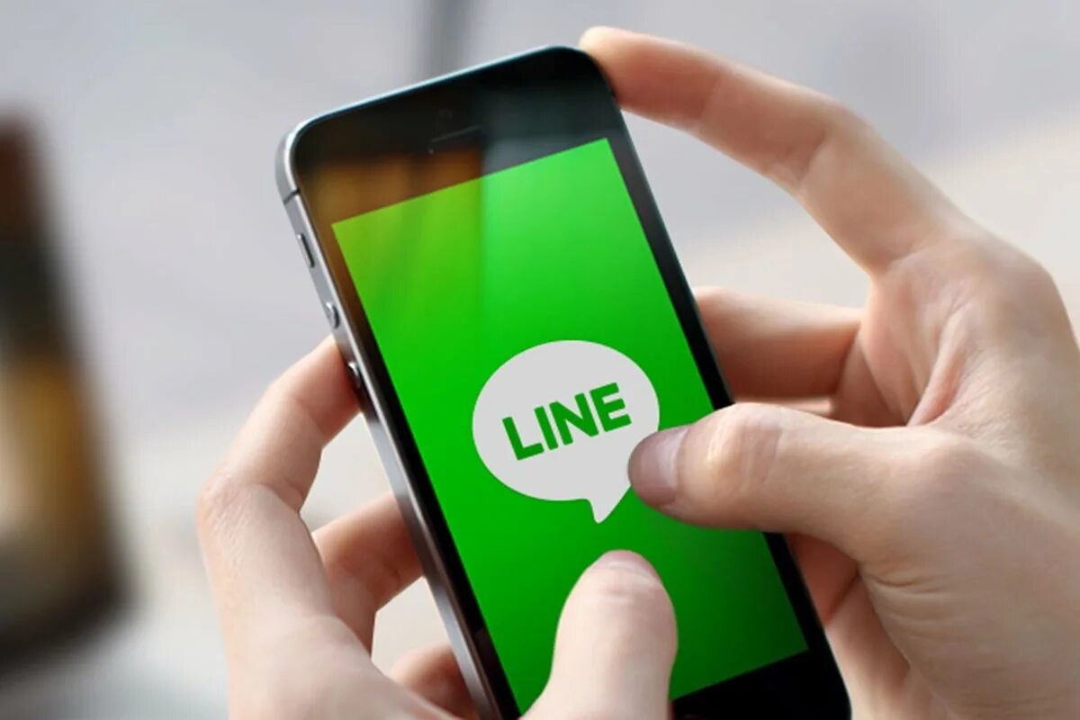 Line мессенджер. Line (приложение). Мессенджер line в Японии. Японские мессенджеры.