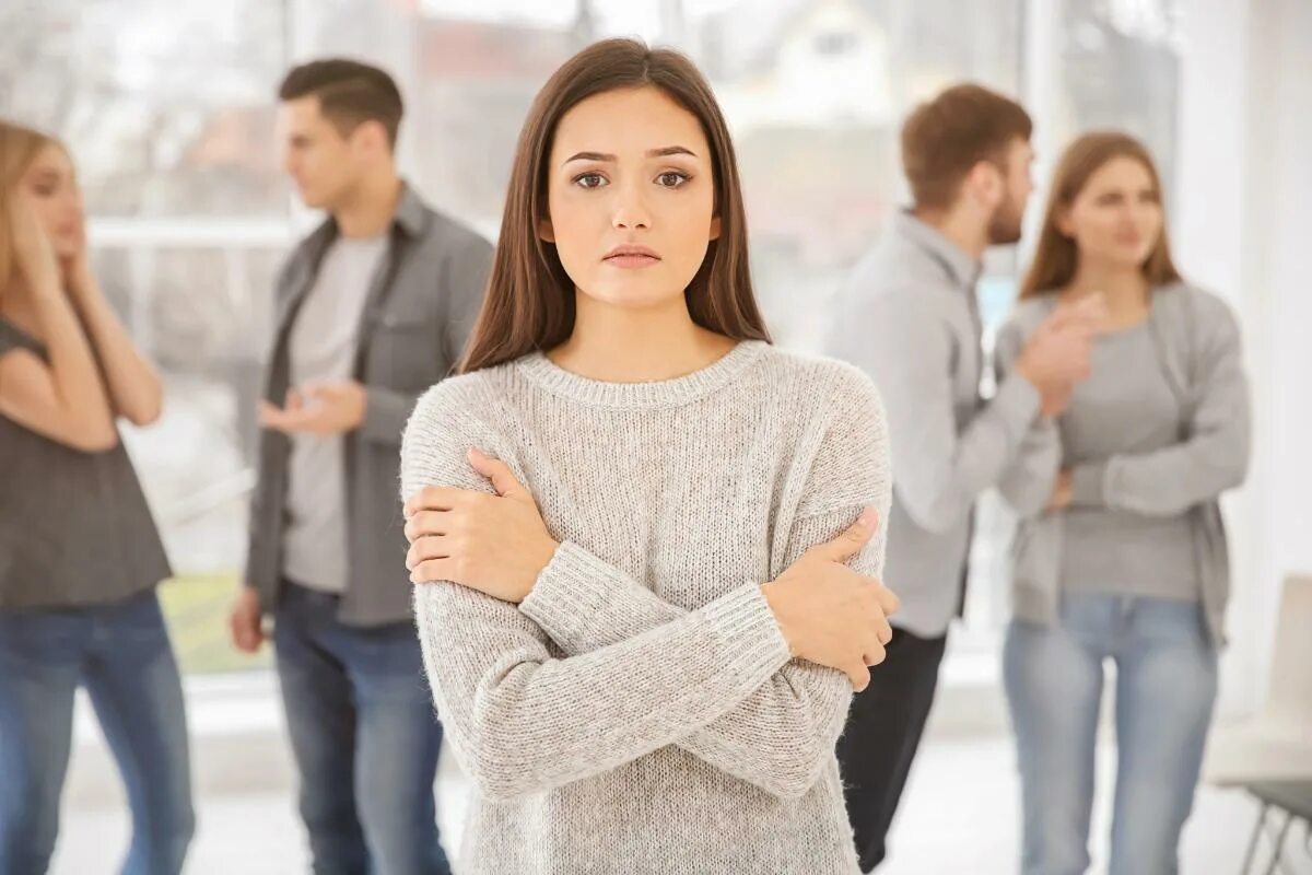 Так и для людей окружающих его