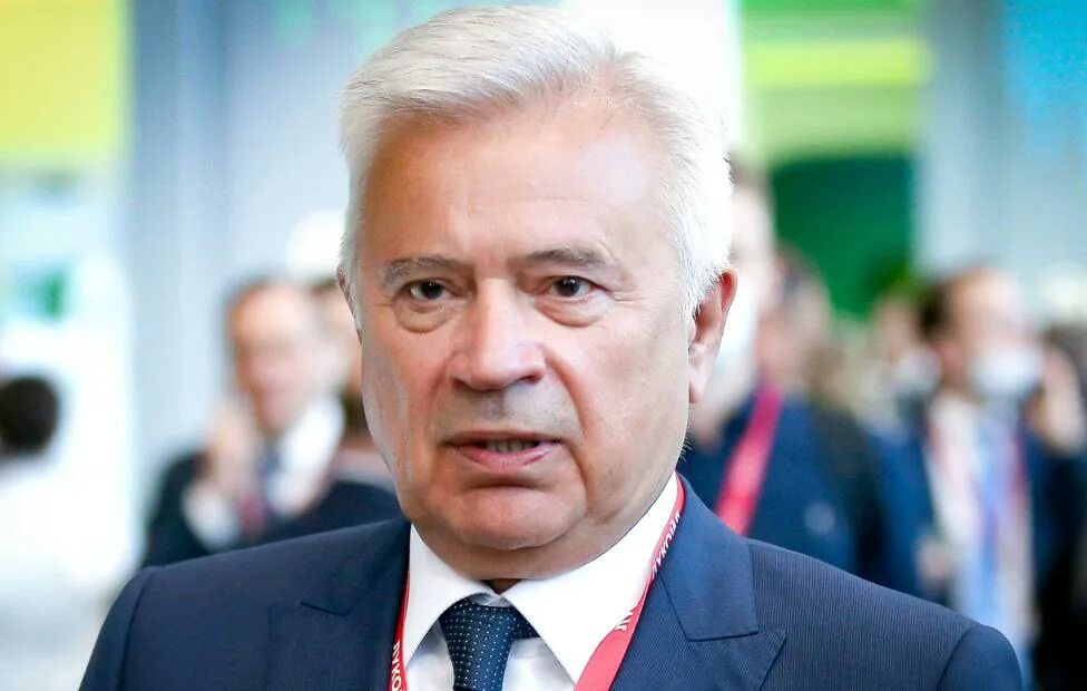Алекперов 2025. Вагит алекперов. вагит юсуфович алекперов. вагит алекперов лукойл.