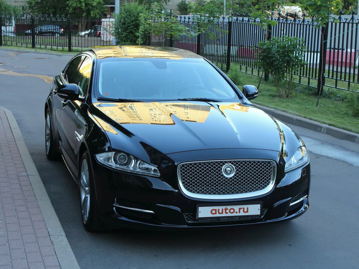 Ягуар машина страна. Ягуар XJ 2014. Ягуар XJ 351. Jaguar XJ x351 карбон. Ягуар машина производитель.