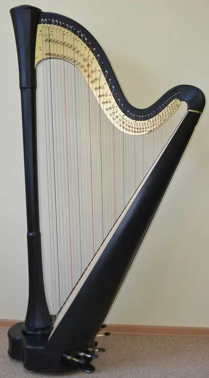 Арфа 7 педалей. Salvi titan. Педали арфы. Konghou harp. Арфа 7 струнная акустическая.