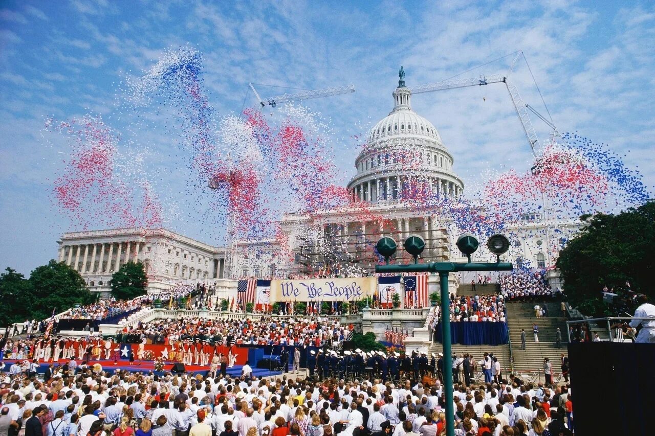 Национальный день сша. День независимости США (Independence Day). 4 Июля день независимости Америки. Индепендент Дэй. 4 Июля США.