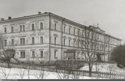Мужская гимназия