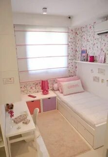 Үстел астындағы юбка астына қарау бейне