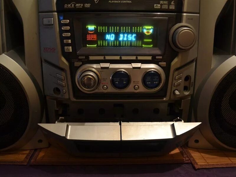 Фирменный магазин lg. Музыкальный центр lg fb164. Сервисный центр lg. Lg mbd-k102q. Lg xboom cm4545.