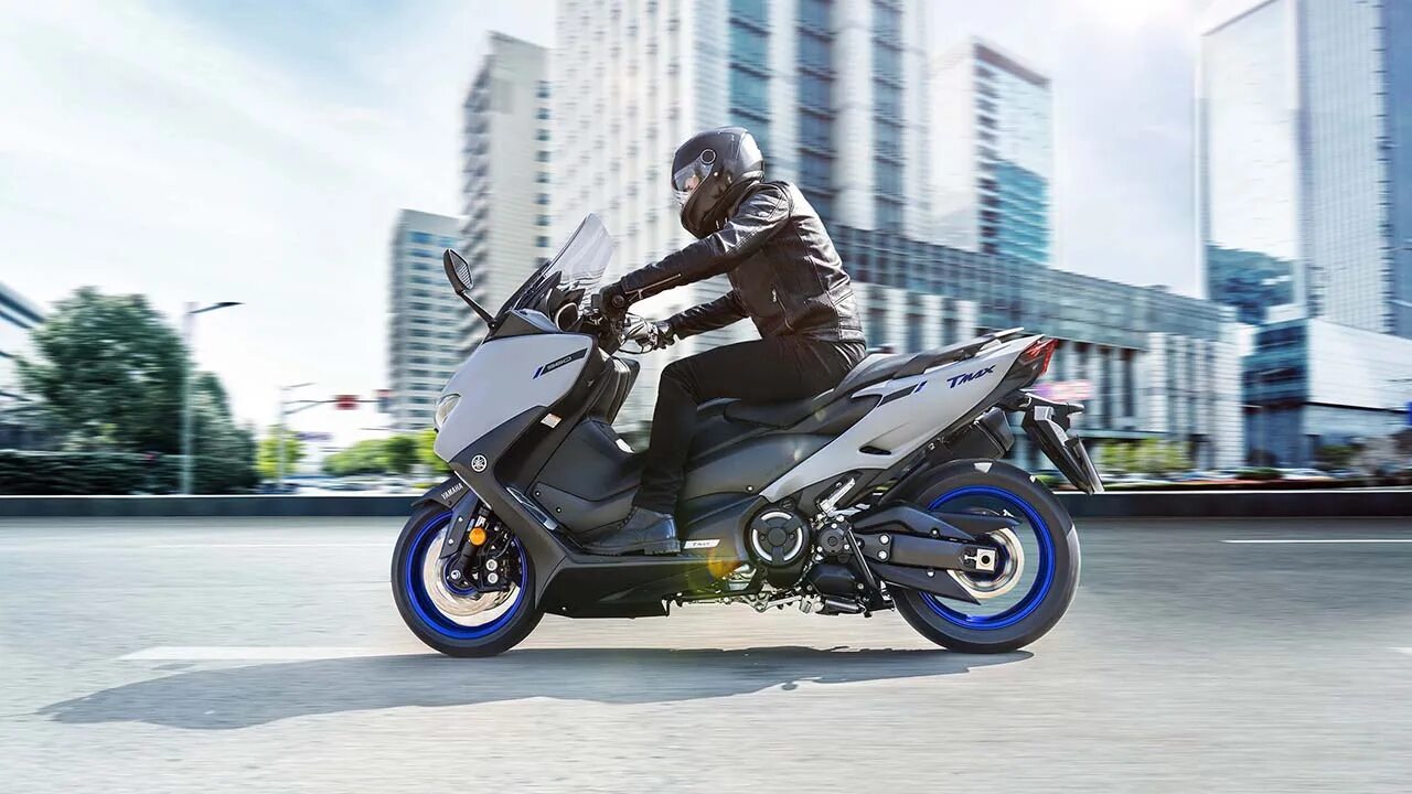Yamaha t max. Макси скутер yamaha. Yamaha t max. Макси скутер yamaha. Yamaha tmax 2022.