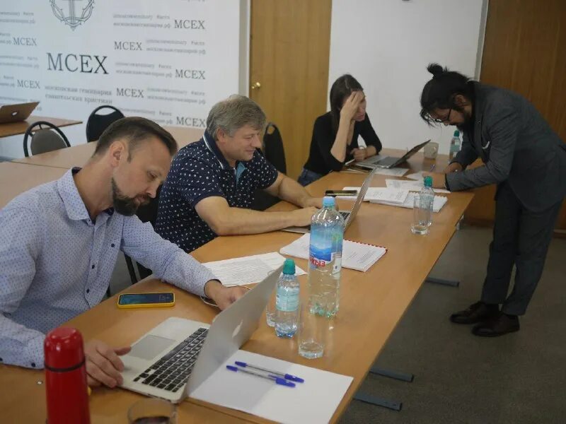 Популярные логотипы евангельских церквей. Мсех. Мсех. Популярные логотипы евангельских церквей. Новосибирская семинария ехб.