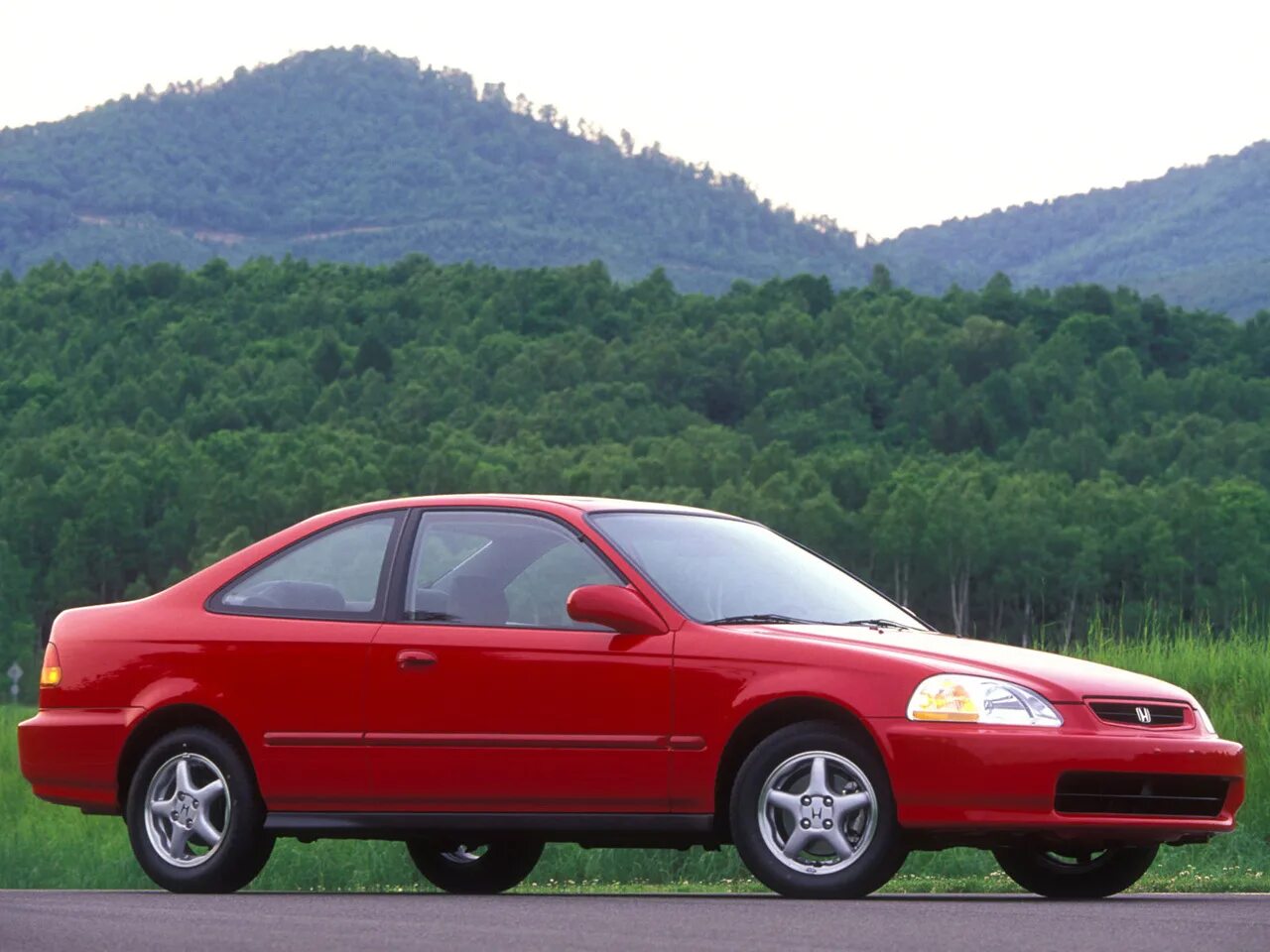 Honda 6 поколения. Honda Civic Coupe. Honda Civic Coupe 1996. Honda Civic 6 Coupe. Honda Civic 6 поколение 1995 - 2000.