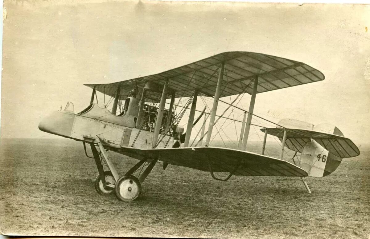 Про первые самолеты. Первый самолет. Первые военные самолеты. Самолёты 1 мировой войны. Самый первый самолет.