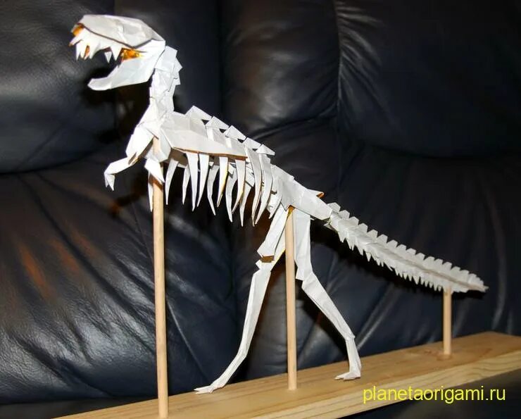 Динозаврик из шоколада. Динозавры из скульптурного пластилина. Лего тиранозавры лего тиранозавры. Как сделать тиранозавр. 3d принтер тирекс.