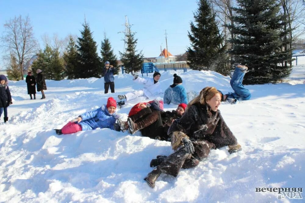 Зимние игры башкирского народа. Башкирские зимние национальные игры. Башкирские зимние игры. Башкирские зимние праздники. Зимние игры народов башкирии.