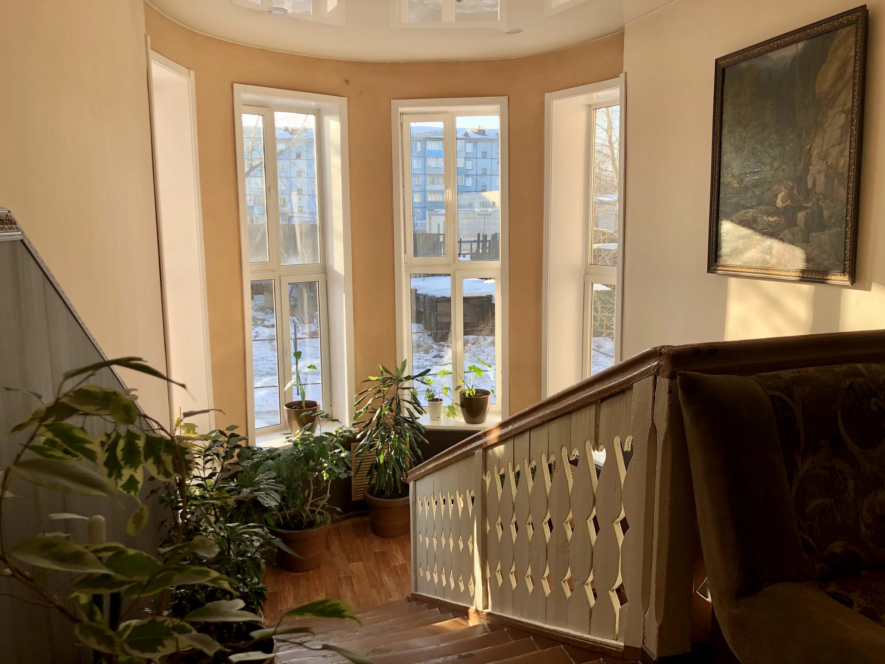 статуя горького черемхово. нотариус черемхово плеханова 43. дом культуры имени горького черемхово.