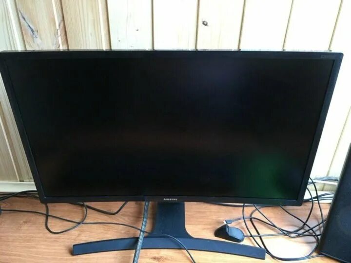 Монитор самсунг 24 дюйма. Samsung 144 Hz 24 дюйма 1 VC. Монитор самсунг серый крутящийся 24 дюйма. Монитор Samsung cr50. Монитор 24 дюйма 144 купить