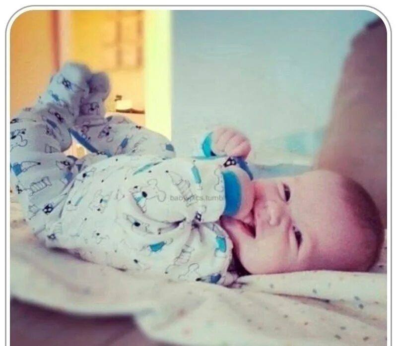 малыш. милый ребенок. хочу ляльку. хочу ляльку от тебя. хочу ляльку.