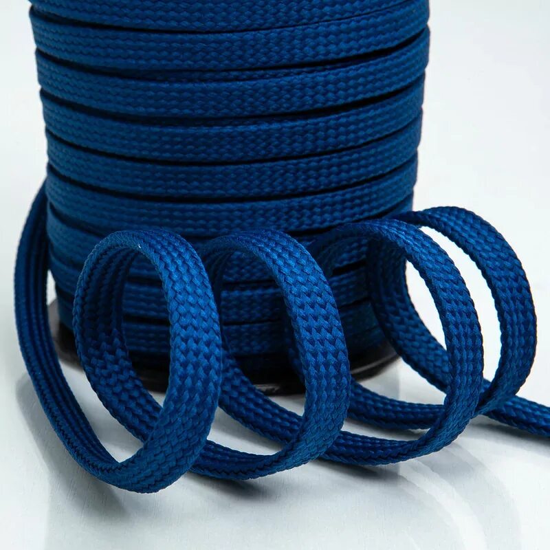 Шнур плоский полиэфир 10 мм. Шнур полиэстер. Шнур плетеный синий. Плетенка синяя.