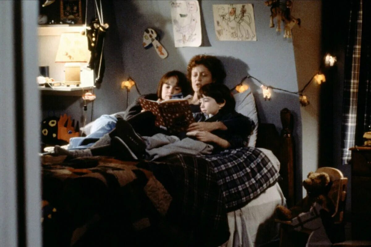 Мачеха и сын ночью. Мачеха 1998. мачеха (1998) сьюзен сарандон.